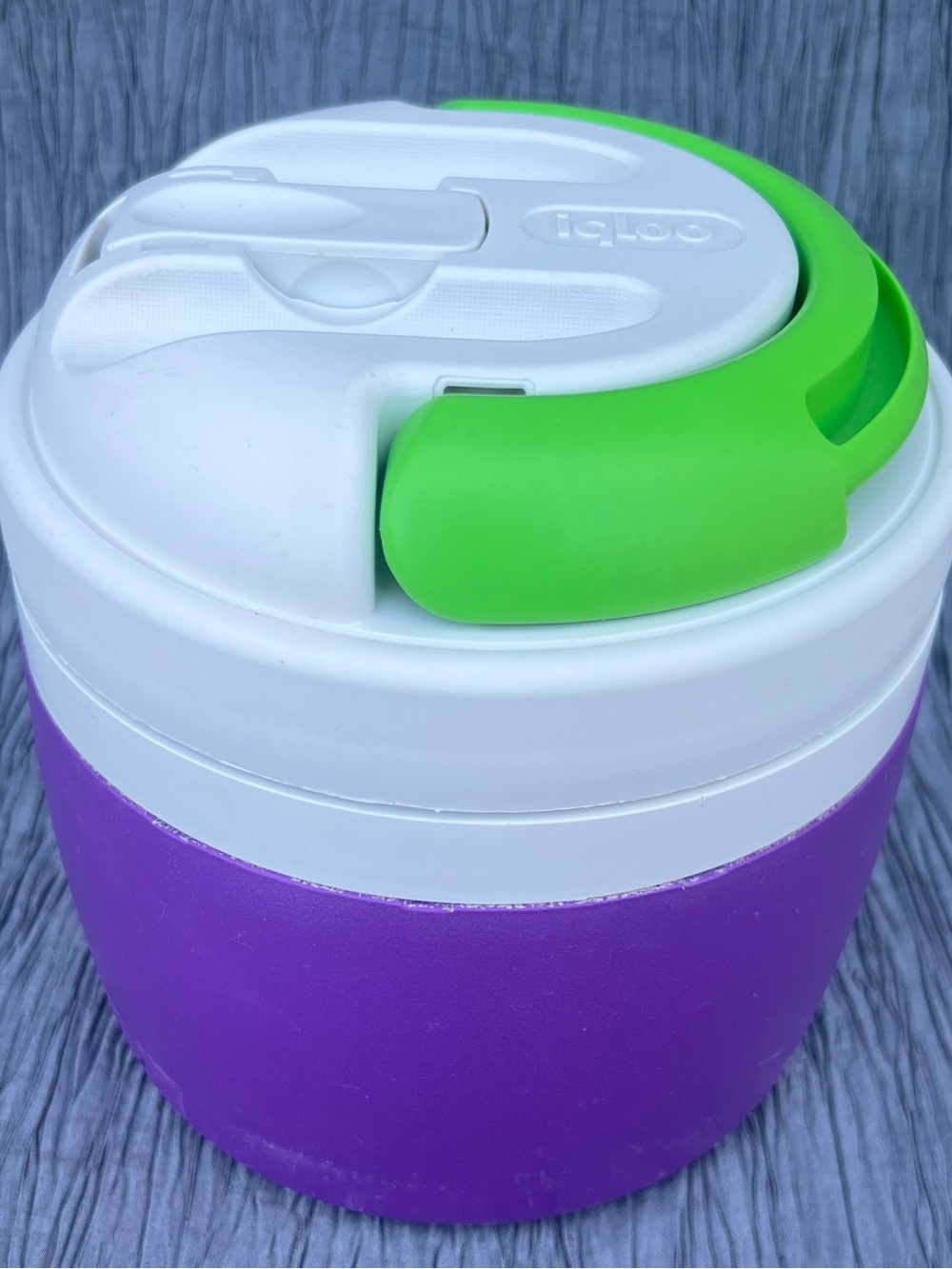 IGLOO Elite 1/2 gal Water Cooler Dog K9 Training Drinking Purple, Green & White